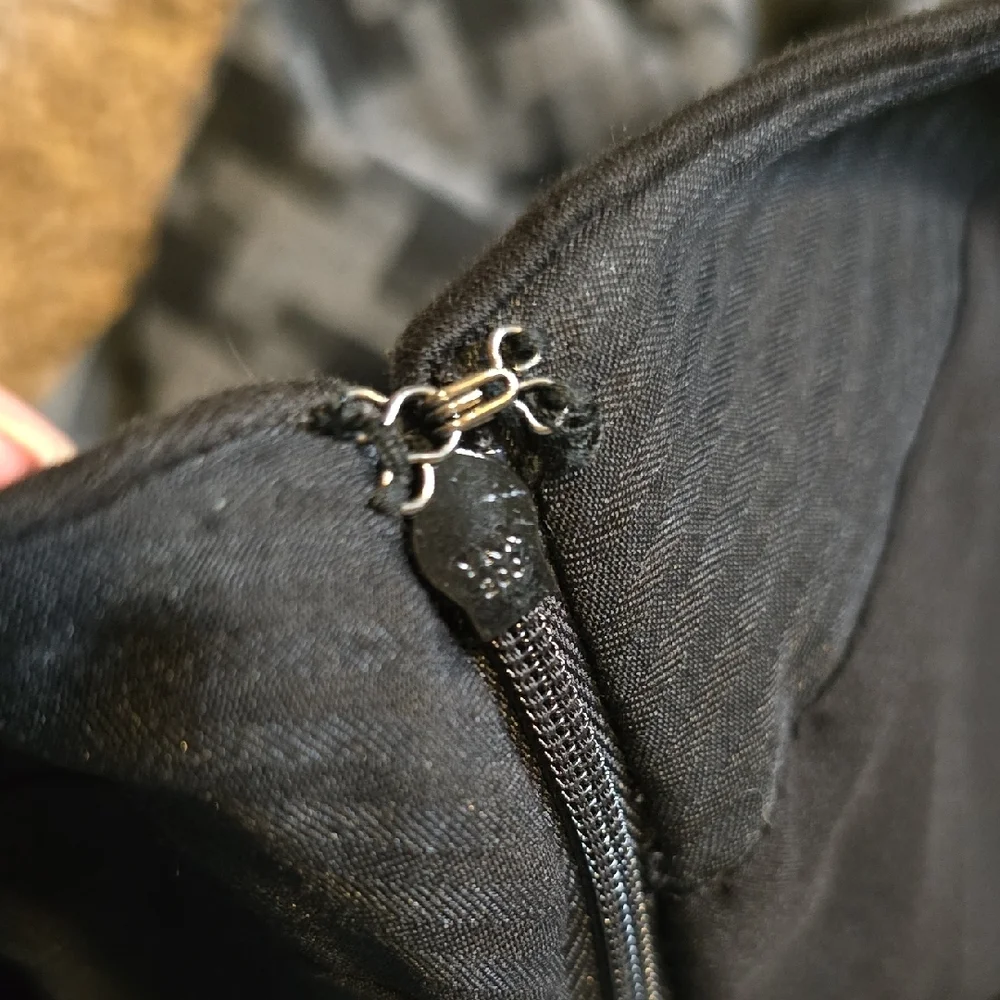 The Limited Black and Gray A-Line Skirt - Picture 8 of 9